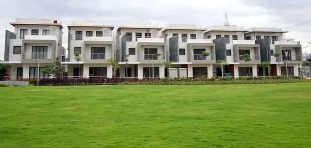 RBD Stillwaters Villas in Haralur Road