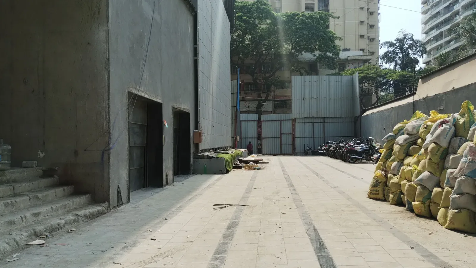 63 Rishabraj Avenue in Goregaon West, view 2