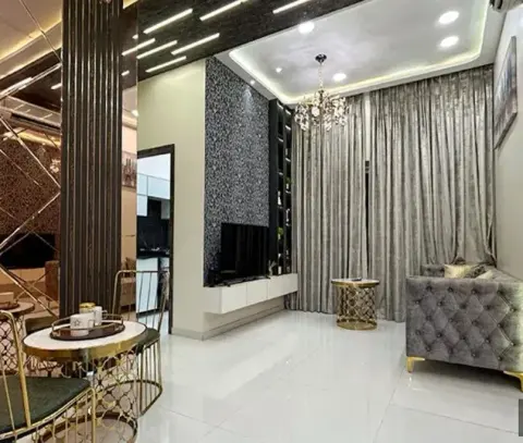 95 West in Malad West, view 1