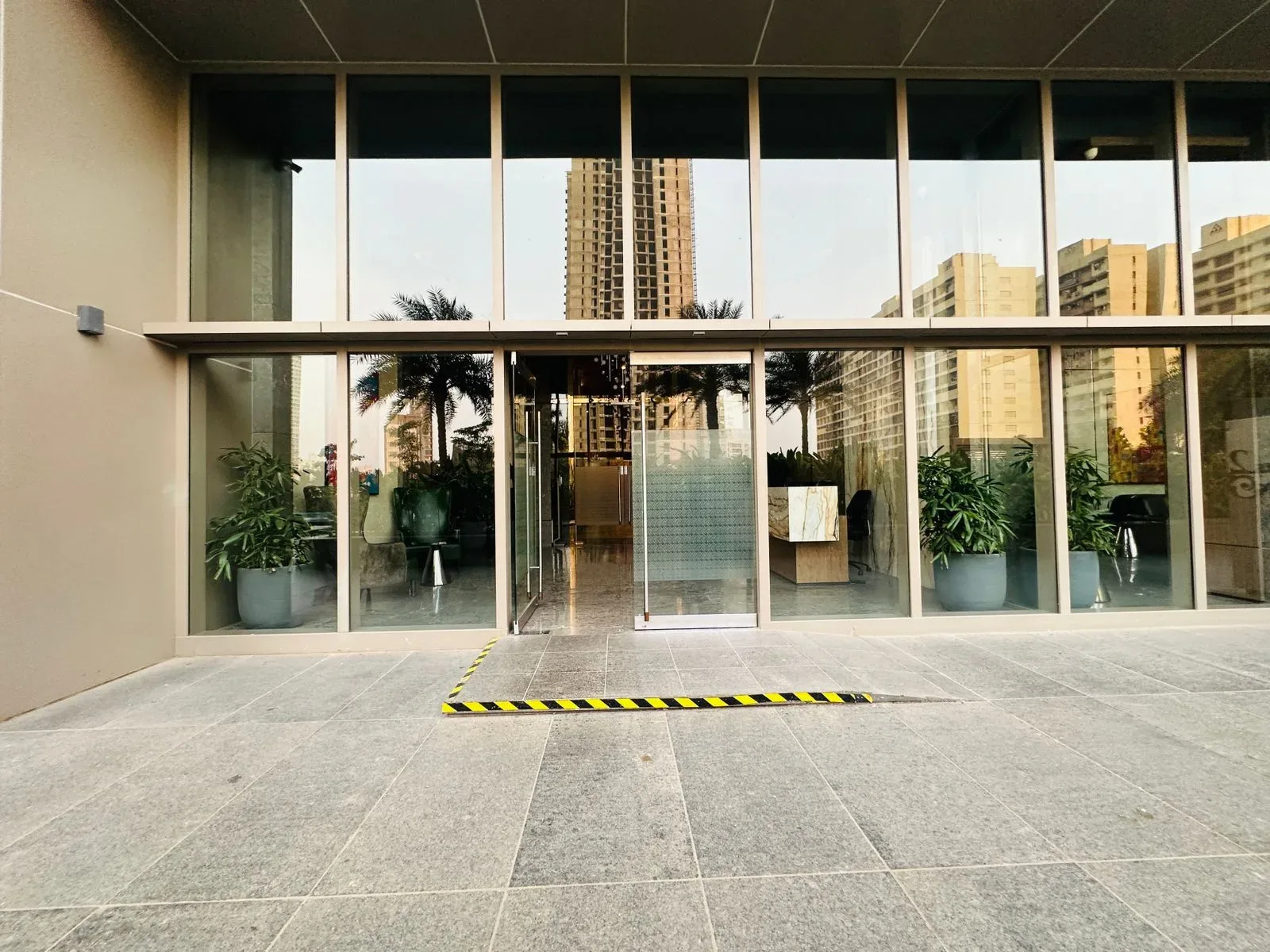 Auris Serenity in Malad West, view 5