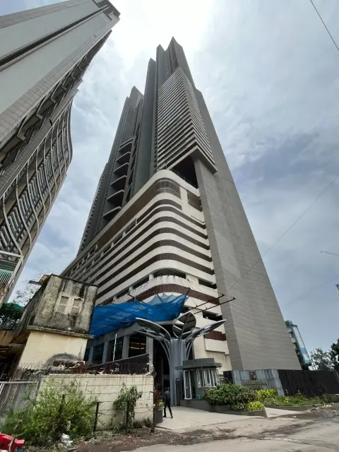 Lokhandwala Minerva in Mahalaxmi, view 1