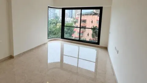S Raheja Evergreen in Bandra West, view 1